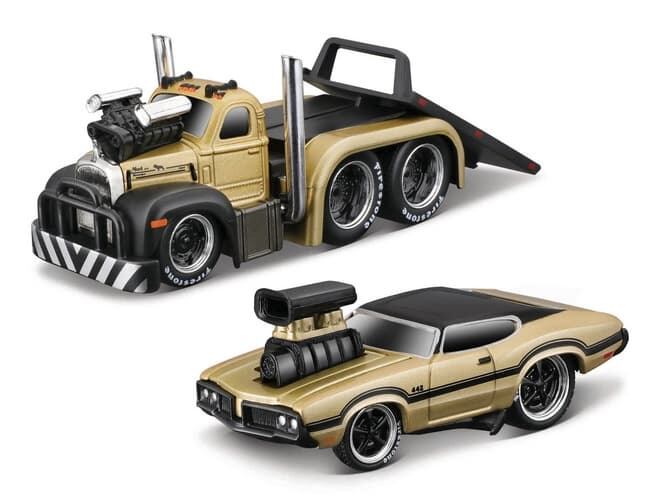 Maisto - MACK B-61 Flatbed 1970 Oldsmobile 442, 1953, 1:64
