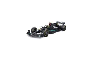 Bburago - RACE F1 v dekorativním boxu, Mercedes-AMG Petronas W14 E (2023), #44 Lewis Hamilton, 1:24