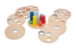 Small Foot Logická dřevěná nasouvací hra