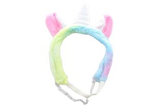 Oblečení pro panenku s duhovou sukýnkou