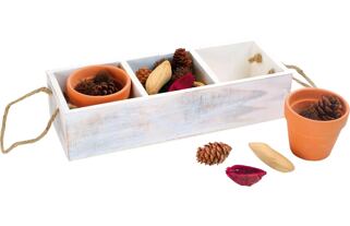 Small Foot Dekorative Box mit natürlichen Materialien