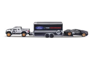 Maisto - Design Team Haulers, 2009 Ford F-150 SVT Raptor + 2017 Ford GT Heritage, 1:64