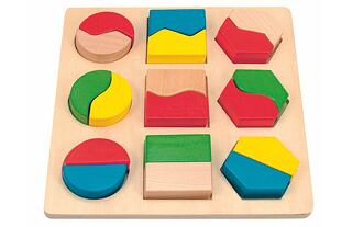 Woody Fliese mit geometrischen Formen