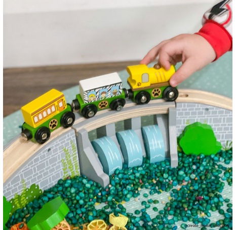 Bigjigs Rail Most s vodopádem