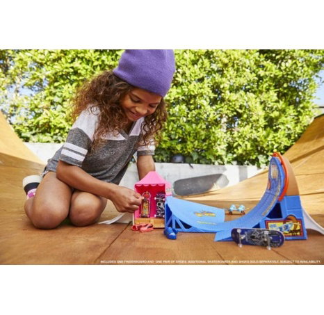 Hot Wheels® SKATES ZÁBAVNÝ FINGERBOARD SKATEPARK