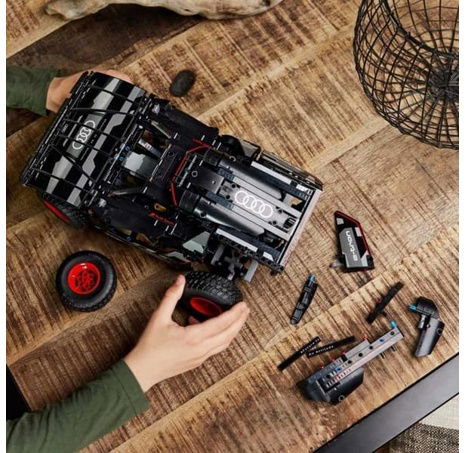 LEGO® Technic Audi RS Q e-tron