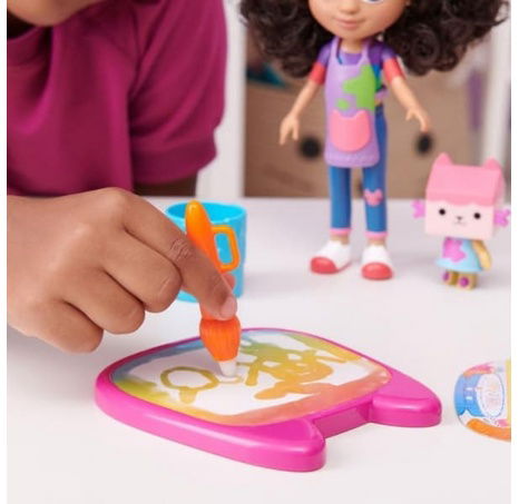 Gabby´s Dollhouse delux panenka s doplňky k tvoření