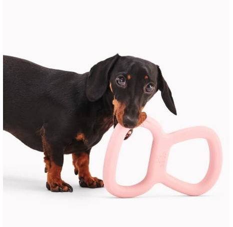 Beco Tough Tugger Hračka pro psy růžová 22cm