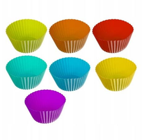 Dřevěná mozaika s barevnými korálky