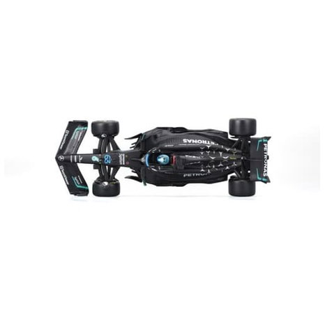 Bburago - RACE F1 v dekorativním boxu, Mercedes-AMG Petronas W14 E (2023), #63 George Russell, 1:24