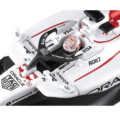 Bburago – RACE Formule F1 Oracle Red Bull Racing RB21 (2025) s helmou, #1 Max Verstappen, 1:18