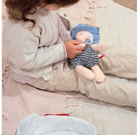 Doudou Jolijou Panenka v modré přenášecí tašce 20 cm