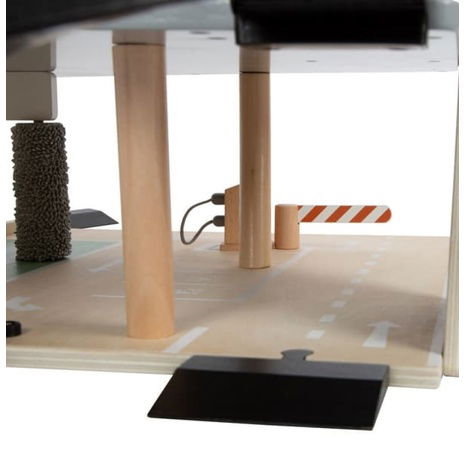 Small Foot Dřevěné závodní parkoviště