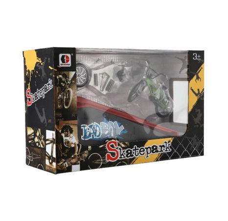 Skatepark - kolo prstové šroubovací s rampou plast 10cm s doplňky v krabici
