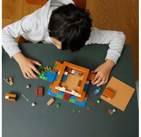 LEGO® Minecraf 21256 Žabí domek