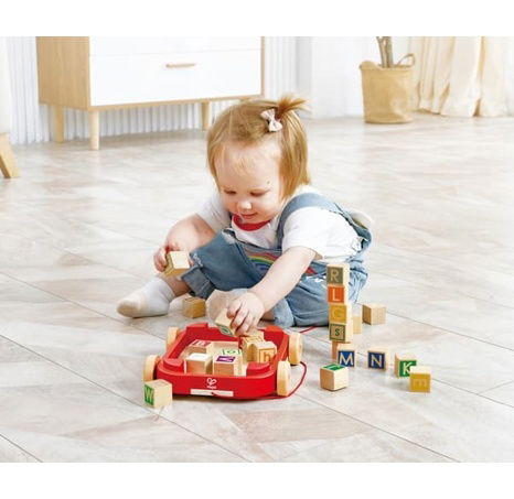 Tahací vozík s kostkami