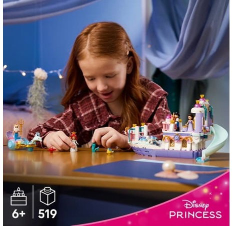 Lego 43299 Disney Arielina loď a královská svatba