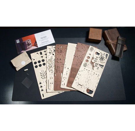 Ugears 3D dřevěné mechanické puzzle Kniha tajemství