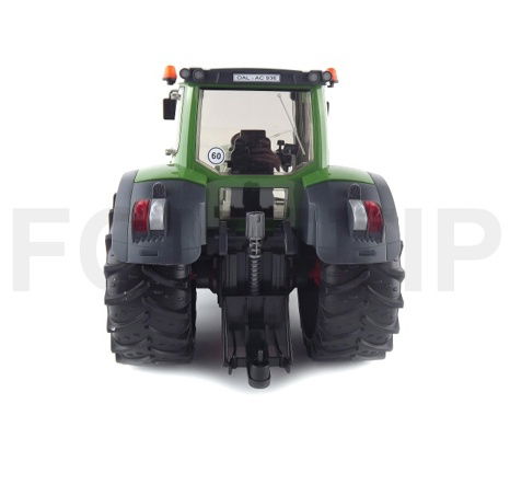 Bruder 3040 Traktor FENDT 936 Vario