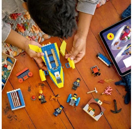 LEGO® City 60355 Mise detektiva pobřežní stráže