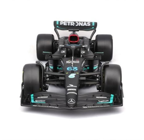 Bburago - RACE Formule F1 s figurkou jezdce, Mercedes-AMG W14 E Performance (2023) #63 Russell, 1:24
