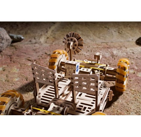 Ugears 3D dřevěné mechanické puzzle NASA, Lunární vozítko