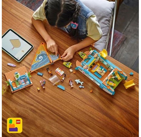 LEGO® Friends 42664 Dobrodružství na jachtě