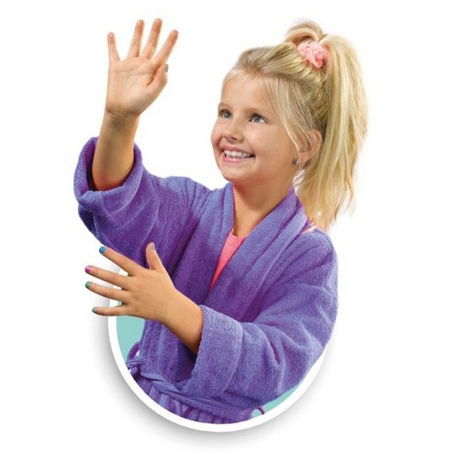 SES Manikúra a pedikúra