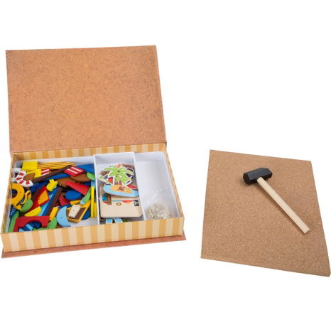 Small Foot Dřevěná kreativní hra piráti