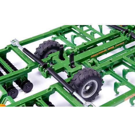 SIKU Farmer 2069 - půdní podmítač za traktor