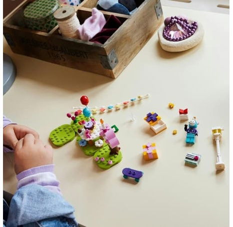 Lego Julian a oslava narozenin