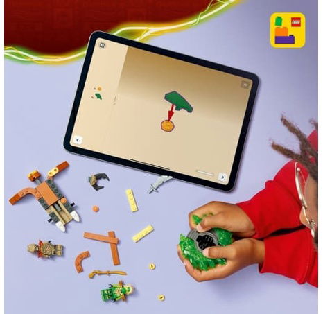 LEGO® NINJAGO® 71850 Lloyd vs. spinner pozemské příšery