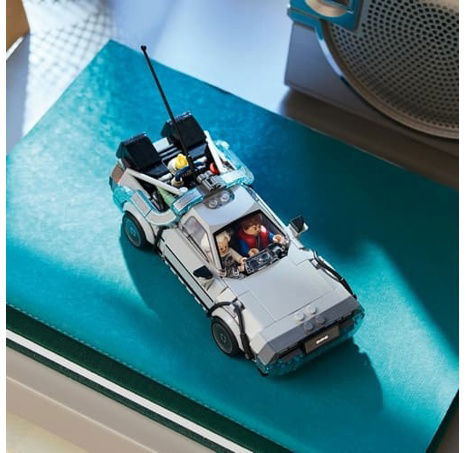 LEGO® Speed Champions 77256 Stroj času z filmu Návrat do budoucnosti