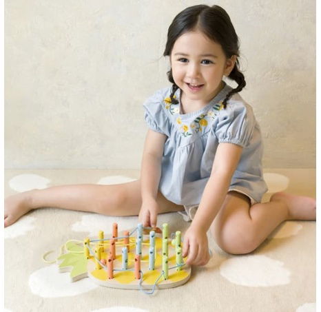 Classic World Provlékání ananas