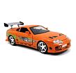Rychle a zběsile auto 1995 Toyota Supra s figurkou Brian O’Conner