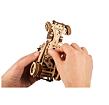 Ugears 3D dřevěné mechanické puzzle The Hot Rod Furious